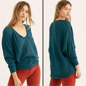 Free People We The Free Teal Thien's Hacci Sweater Top Size S
